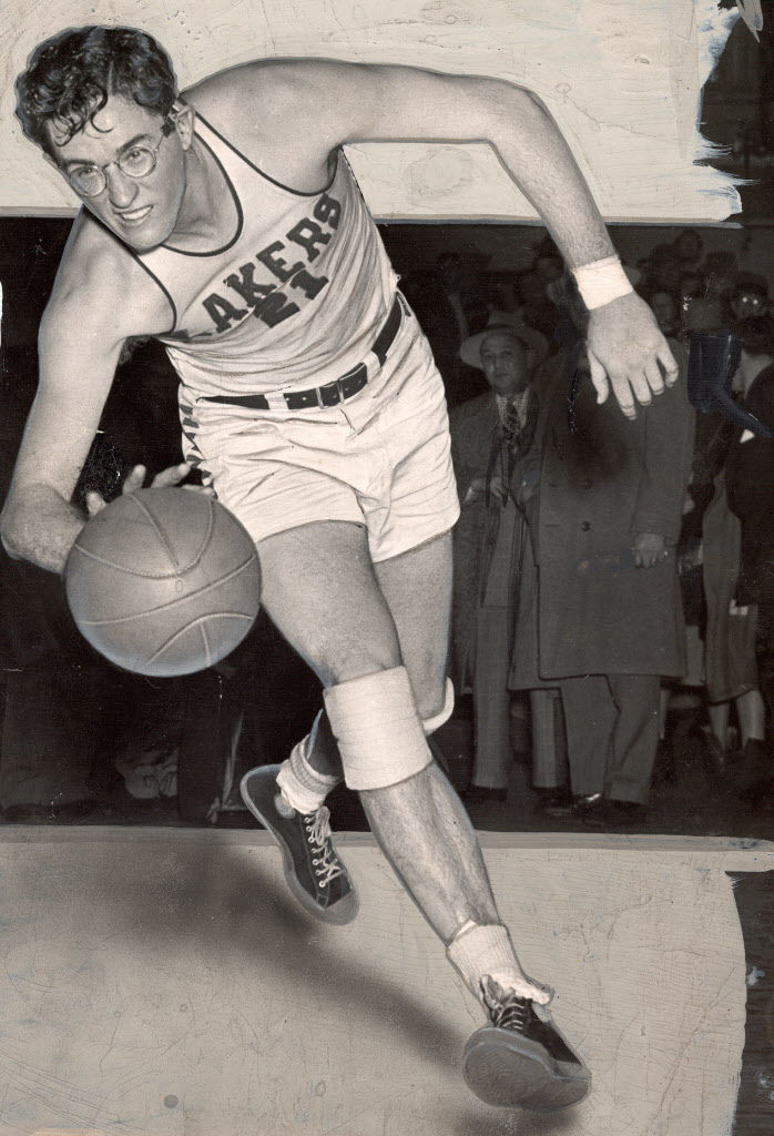 Sports Top 10 - George Mikan